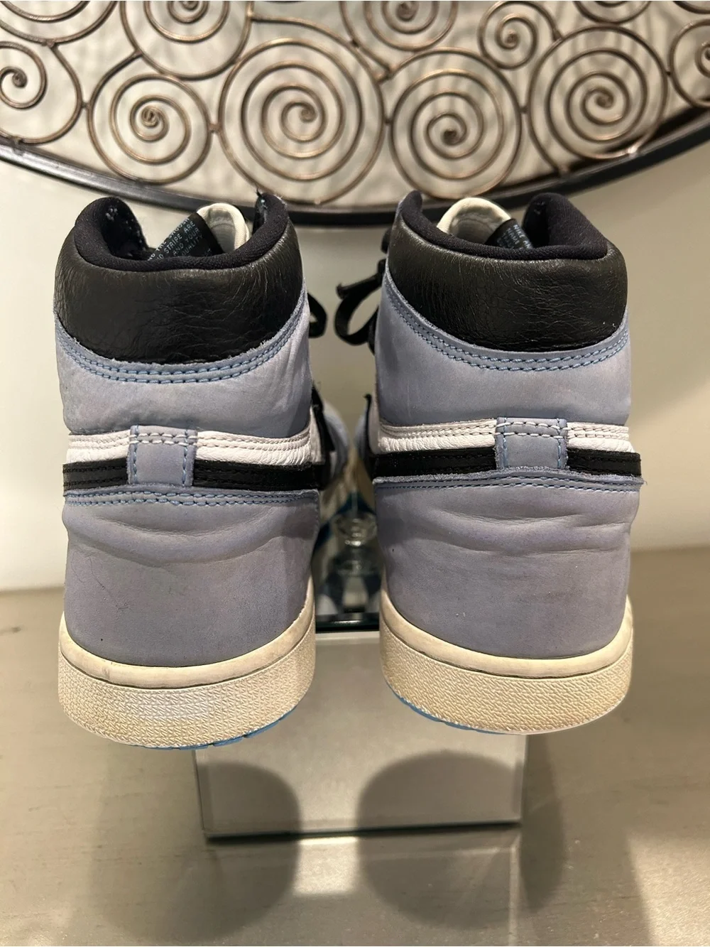 Jordan Air Jordan 1 Retro High OG White, Light Blue & Black